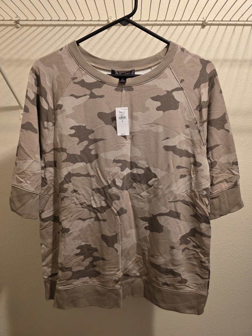 Banana Republic Womans Camouflage Half Sleeve Sweater Soft Size Medium NWT